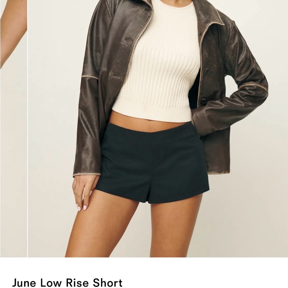 Reformation June low rise short